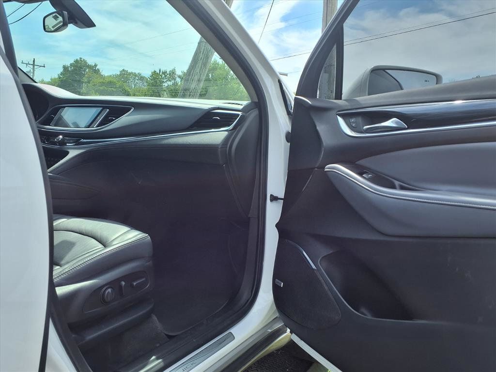 2020 Buick Enclave FWD 4dr Essence - 22917564 - 22