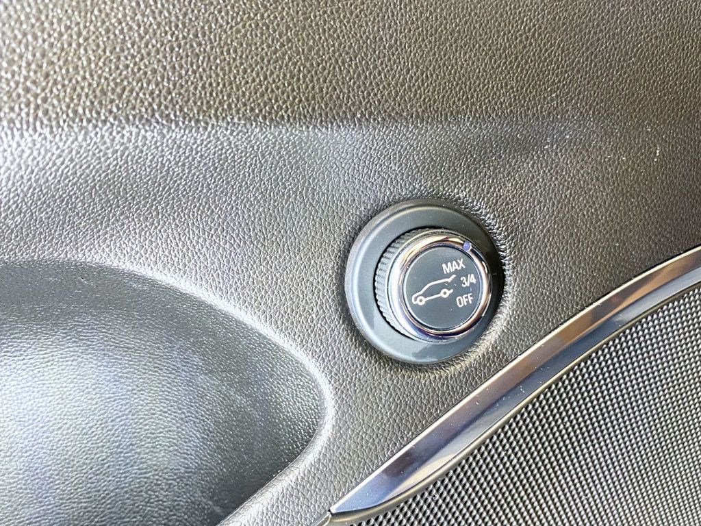 2020 Buick Enclave Essence photo 16