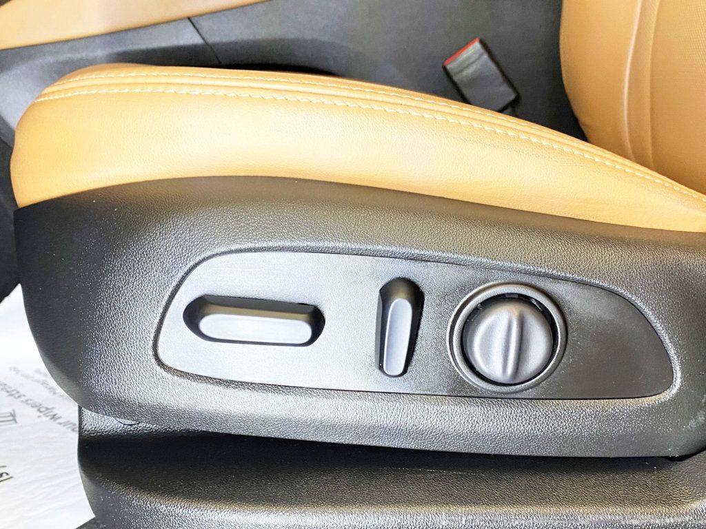 2020 Buick Enclave Essence photo 19