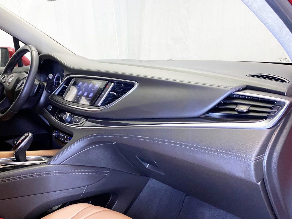 2020 Buick Enclave Essence photo 40