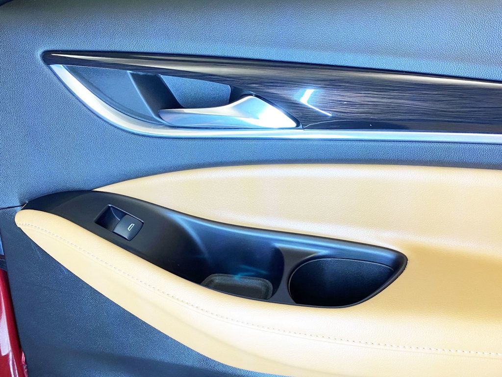 2020 Buick Enclave Essence photo 43