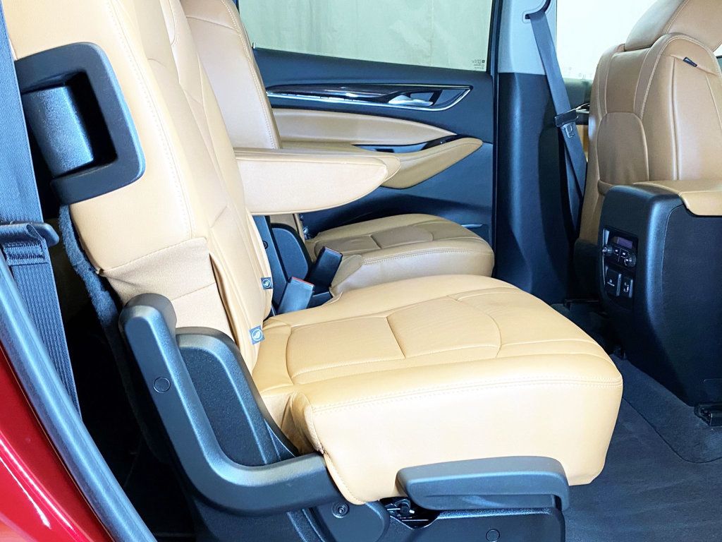 2020 Buick Enclave Essence photo 46