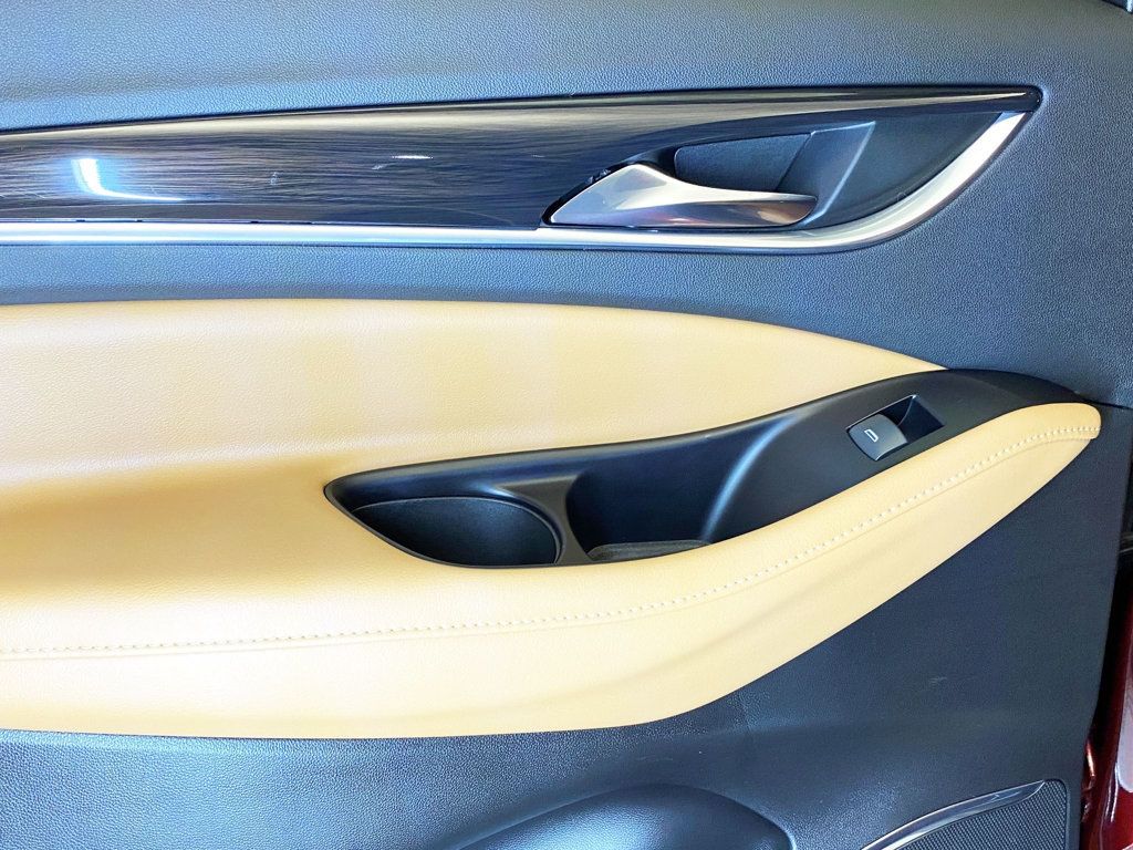 2020 Buick Enclave Essence photo 48