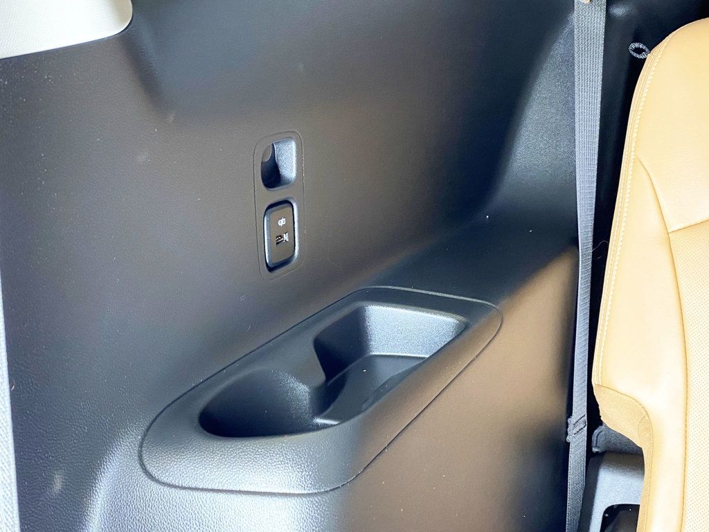 2020 Buick Enclave Essence photo 56