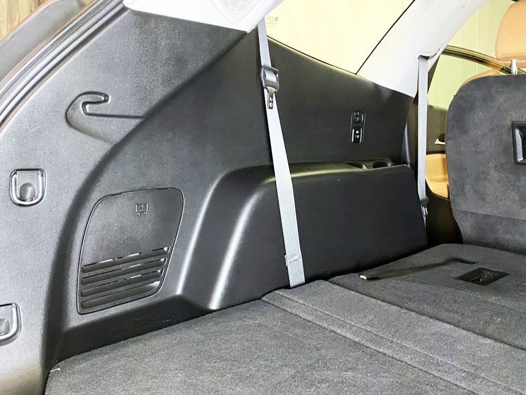 2020 Buick Enclave Essence photo 59