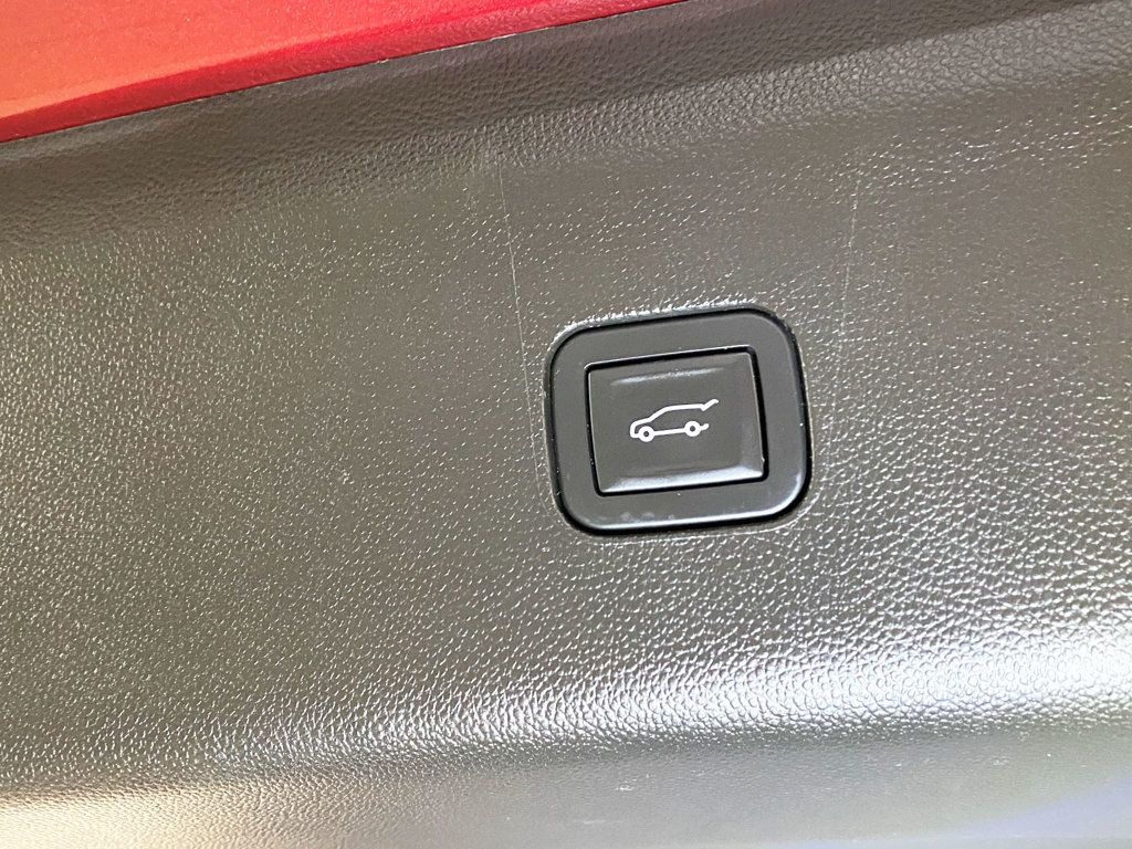 2020 Buick Enclave Essence photo 62