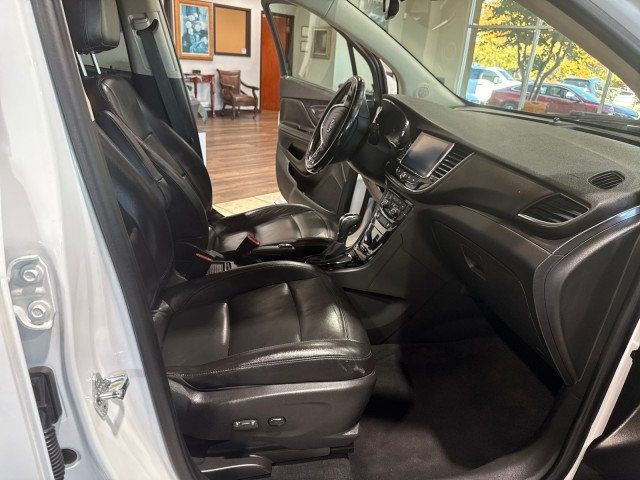 2020 Buick Encore AWD 4dr Essence - 22941923 - 24