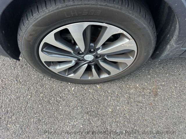 2020 Buick Encore FWD 4dr Essence - 23090337 - 9