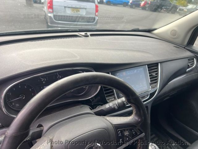 2020 Buick Encore FWD 4dr Essence - 23090337 - 5
