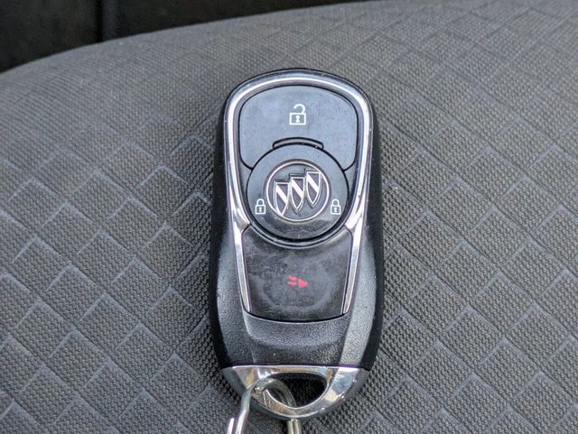 2020 Buick Encore FWD 4dr Preferred - 22924530 - 28