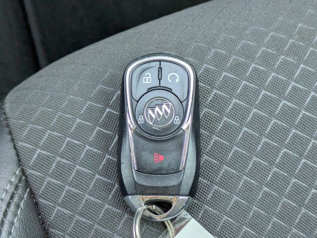 2020 Buick Encore FWD 4dr Preferred - 22936512 - 28