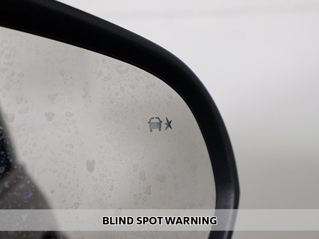 2020 Buick Encore GX FWD 4dr Essence - 22947494 - 6