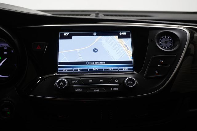 2020 Buick Envision FWD 4dr Essence - 22931596 - 18