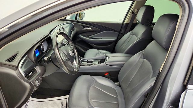 2020 Buick Envision FWD 4dr Essence - 23092252 - 18