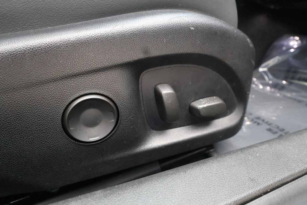 2020 Cadillac CT4 4dr Sedan Premium Luxury - 22965756 - 26