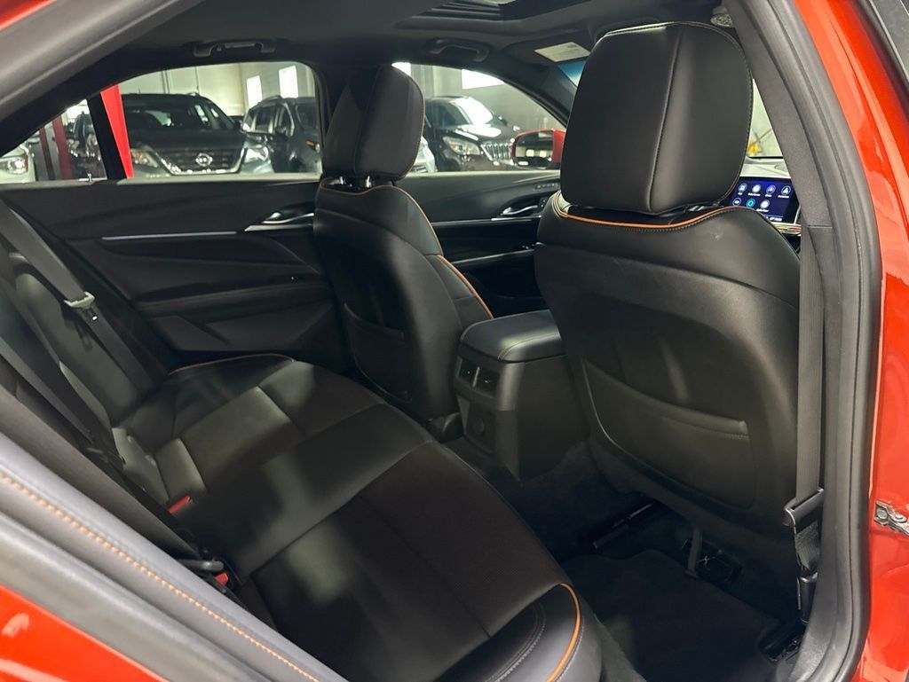2020 Cadillac CT4 4dr Sedan V-Series - 23027234 - 36