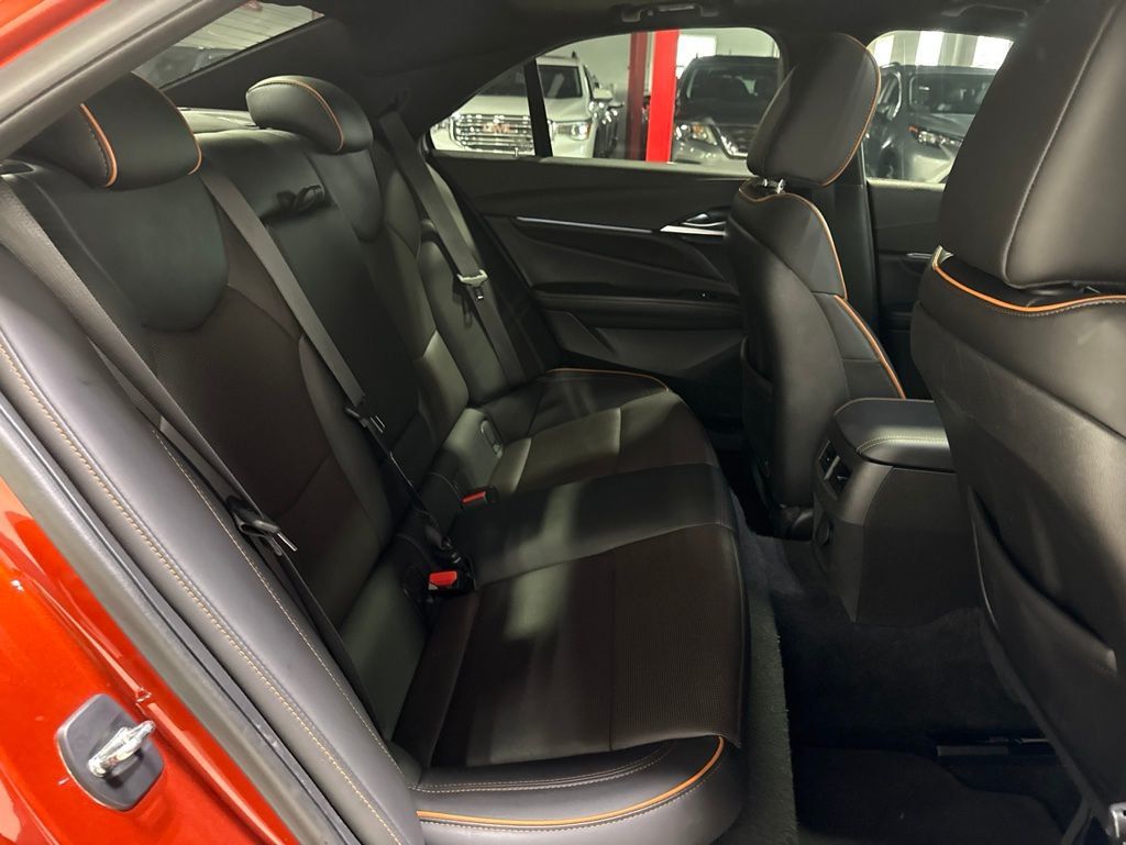 2020 Cadillac CT4 4dr Sedan V-Series - 23027234 - 37