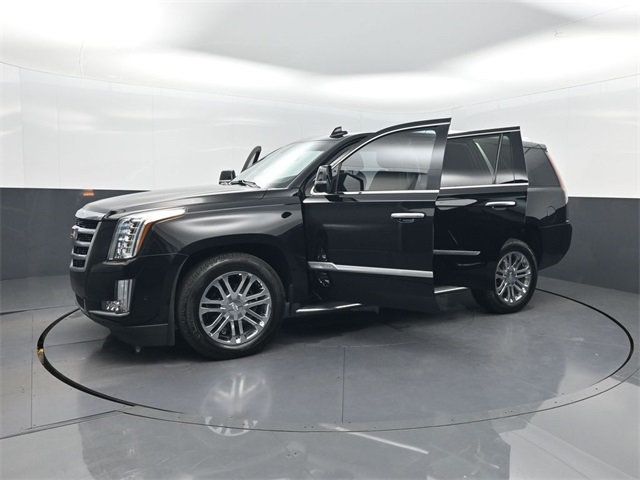 2020 Cadillac Escalade 2WD 4dr - 22948282 - 39