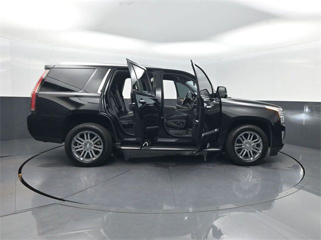 2020 Cadillac Escalade 2WD 4dr - 22948282 - 40