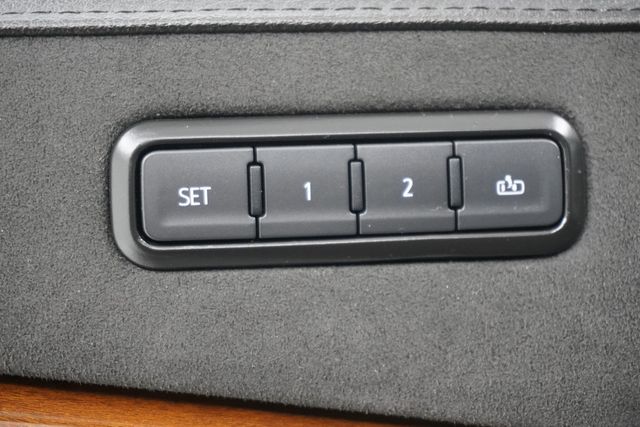 2020 Cadillac Escalade 2WD 4dr Luxury - 23027031 - 15
