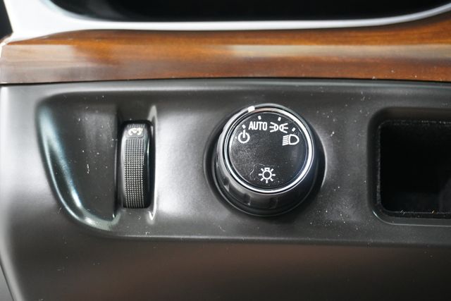 2020 Cadillac Escalade 2WD 4dr Luxury - 23027031 - 22