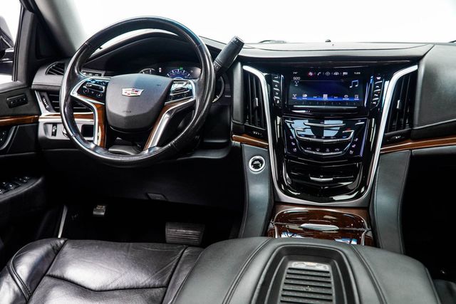 2020 Cadillac Escalade 2WD 4dr Luxury - 23074473 - 17