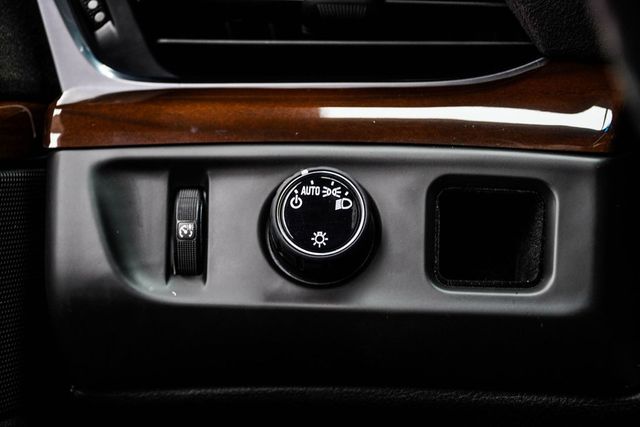 2020 Cadillac Escalade 2WD 4dr Luxury - 23074473 - 31