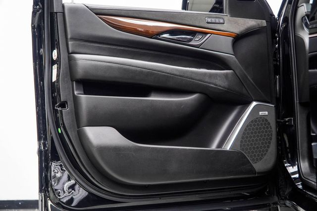 2020 Cadillac Escalade 2WD 4dr Luxury - 23074473 - 33