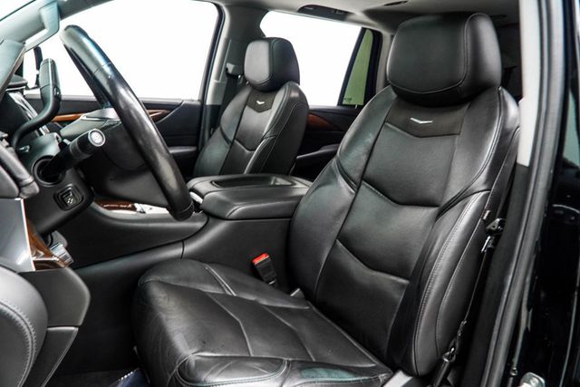 2020 Cadillac Escalade 2WD 4dr Luxury - 23074473 - 36