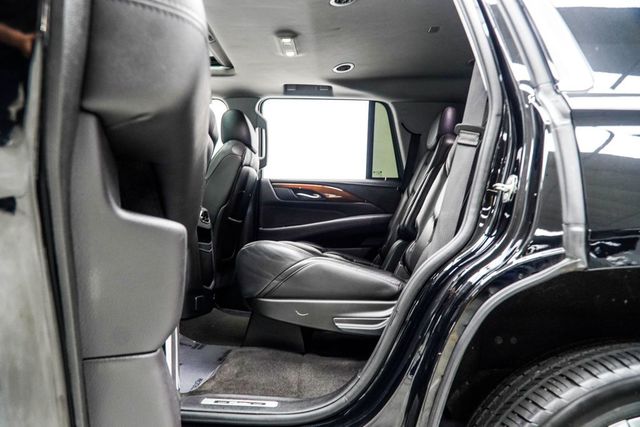 2020 Cadillac Escalade 2WD 4dr Luxury - 23074473 - 38