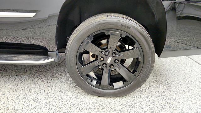 2020 Cadillac Escalade 2WD 4dr w/ 22'' High-Gloss Black Wheels - 23044972 - 8