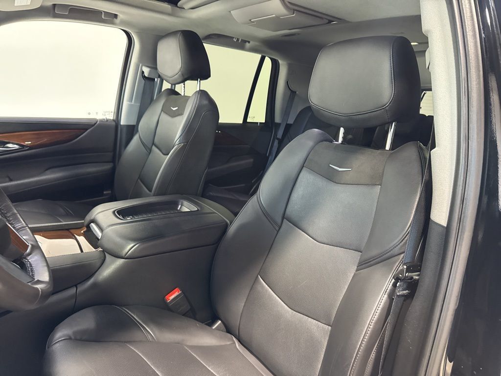 2020 Cadillac Escalade 4WD 4dr Luxury - 22985712 - 32