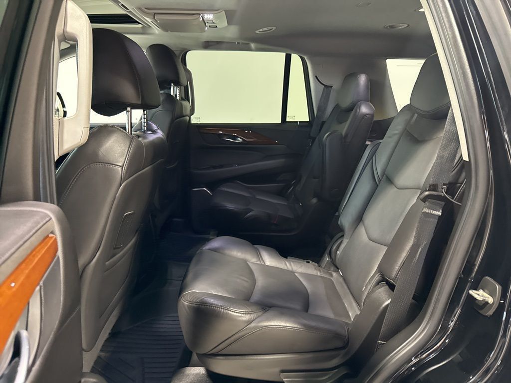 2020 Cadillac Escalade 4WD 4dr Luxury - 22985712 - 37