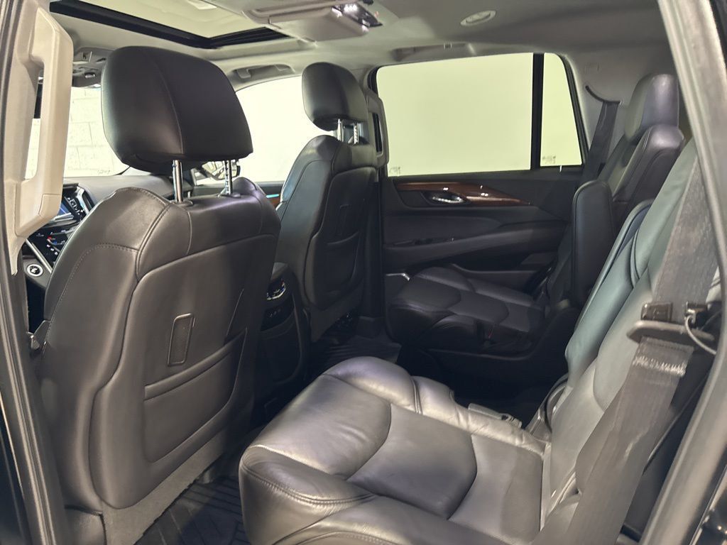 2020 Cadillac Escalade 4WD 4dr Luxury - 22985712 - 39