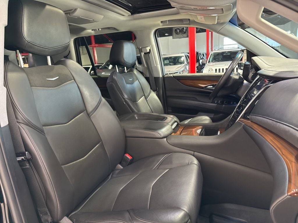 2020 Cadillac Escalade 4WD 4dr Luxury - 22985712 - 52