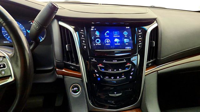 2020 Cadillac Escalade 4WD 4dr Luxury w/ 22'' Ultra Bright Machined Wheels - 23035820 - 16