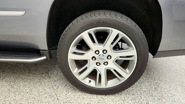 2020 Cadillac Escalade 4WD 4dr Luxury w/ 22'' Ultra Bright Machined Wheels - 23035820 - 8