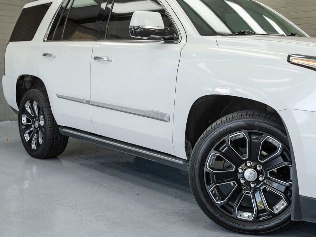 2020 Cadillac Escalade Premium Luxury photo 7