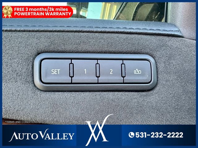 2020 Cadillac Escalade Luxury Sport Utility 4D - 23025602 - 15