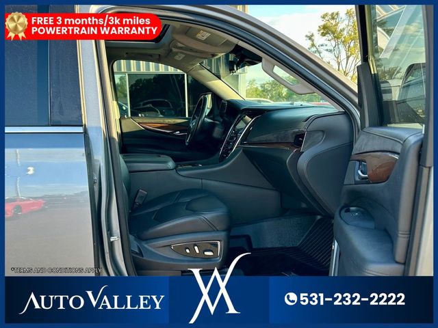 2020 Cadillac Escalade Luxury Sport Utility 4D - 23025602 - 18
