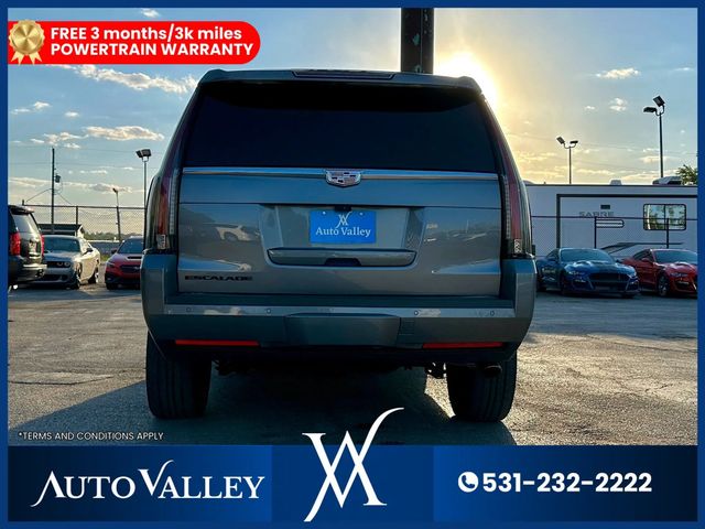 2020 Cadillac Escalade Luxury Sport Utility 4D - 23025602 - 5
