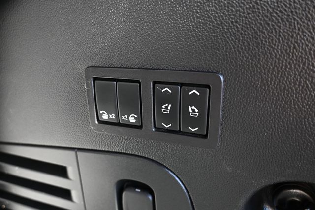 2020 Cadillac Escalade Premium Luxury - 22969966 - 17