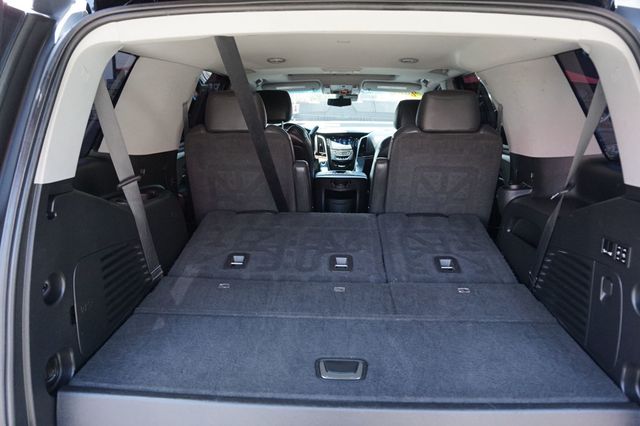 2020 Cadillac Escalade PREMIUM WHEELS, RUNNING BOARDS, THIRD ROW SEATING, LEATHER SEATS - 23035905 - 10