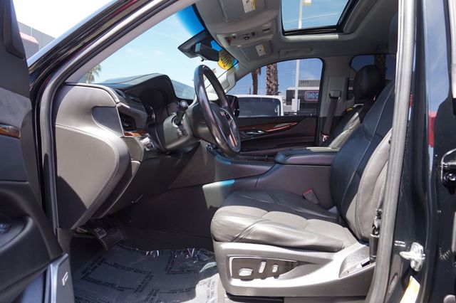 2020 Cadillac Escalade PREMIUM WHEELS, RUNNING BOARDS, THIRD ROW SEATING, LEATHER SEATS - 23035905 - 18
