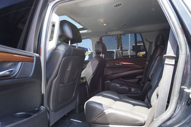 2020 Cadillac Escalade PREMIUM WHEELS, RUNNING BOARDS, THIRD ROW SEATING, LEATHER SEATS - 23035905 - 20