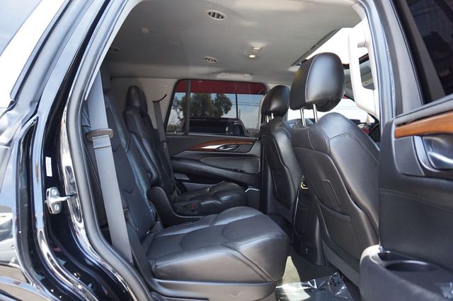 2020 Cadillac Escalade PREMIUM WHEELS, RUNNING BOARDS, THIRD ROW SEATING, LEATHER SEATS - 23035905 - 21