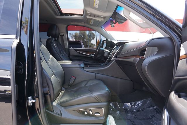 2020 Cadillac Escalade PREMIUM WHEELS, RUNNING BOARDS, THIRD ROW SEATING, LEATHER SEATS - 23035905 - 22