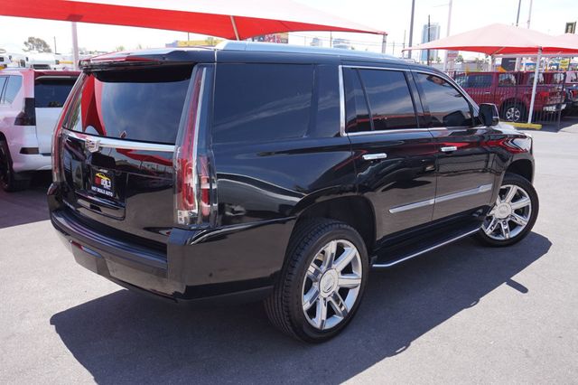 2020 Cadillac Escalade PREMIUM WHEELS, RUNNING BOARDS, THIRD ROW SEATING, LEATHER SEATS - 23035905 - 5