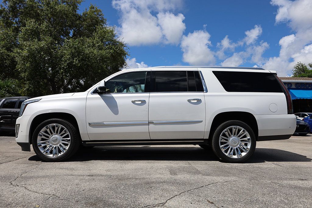 2020 Cadillac Escalade ESV Platinum photo 10