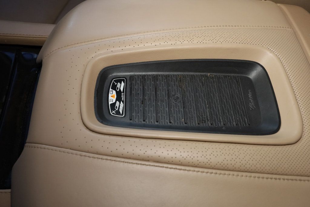 2020 Cadillac Escalade ESV Platinum photo 32